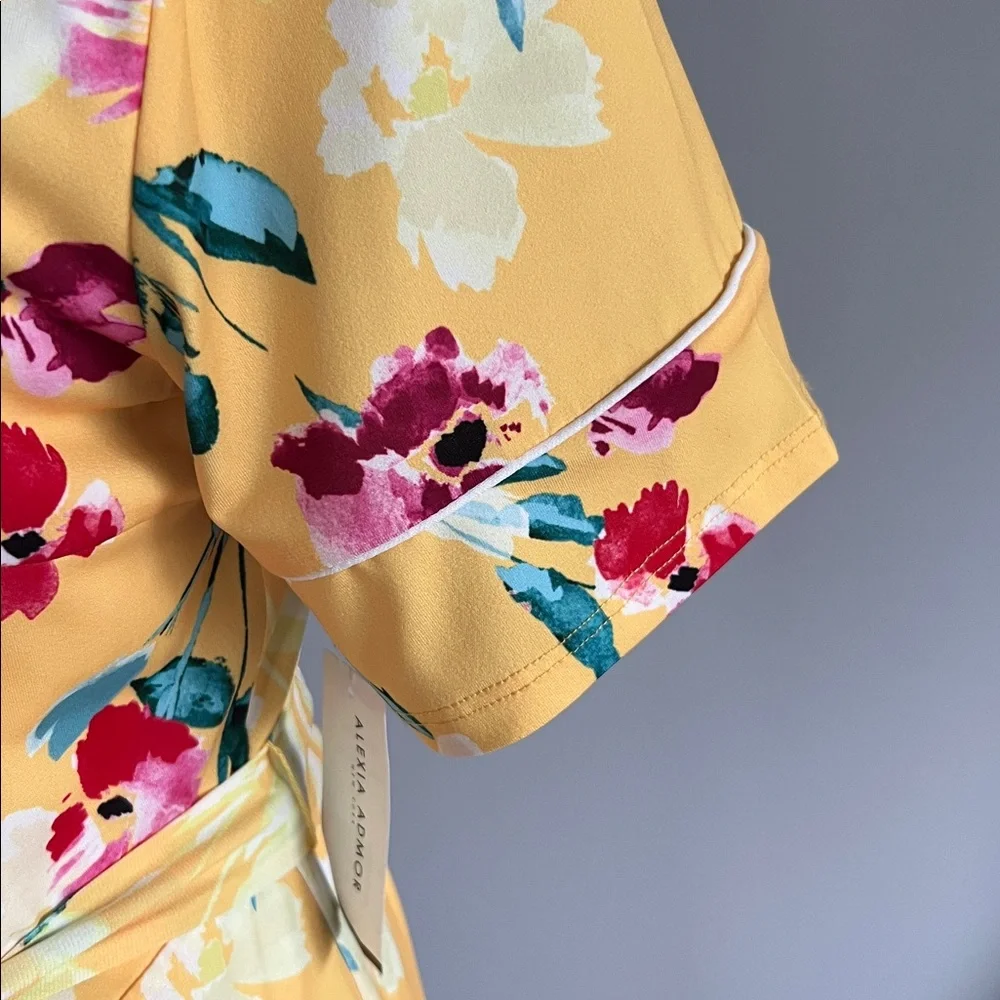 Alexia Admor Floral Wrap Dress - Picture 5 of 11